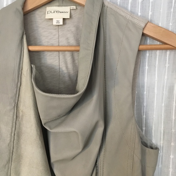 DKNY Pure Leather Double Zip Asymmetrical Vest - Picture 6 of 8